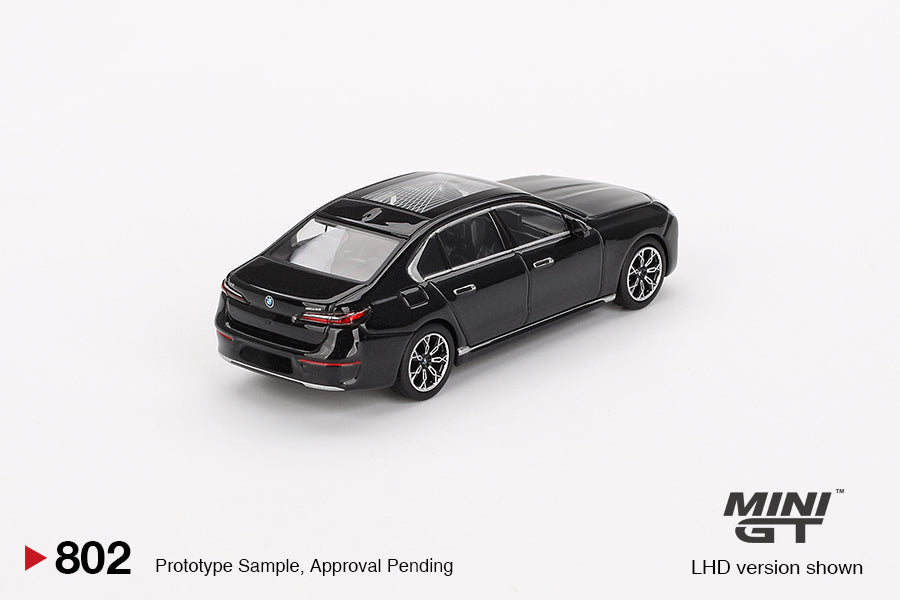 Mini GT BMW i7 XDrive60 Black Sapphire