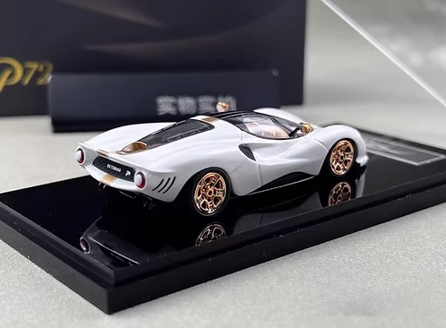 Mirage 1/64 P72 De Tomaso With Acrylic Case