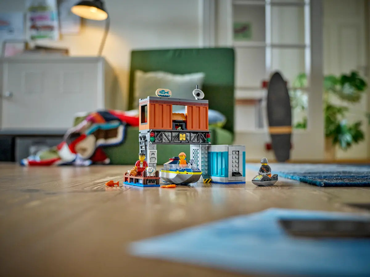 Lego 60417 City Police Speedboat And Crooks' Hideout