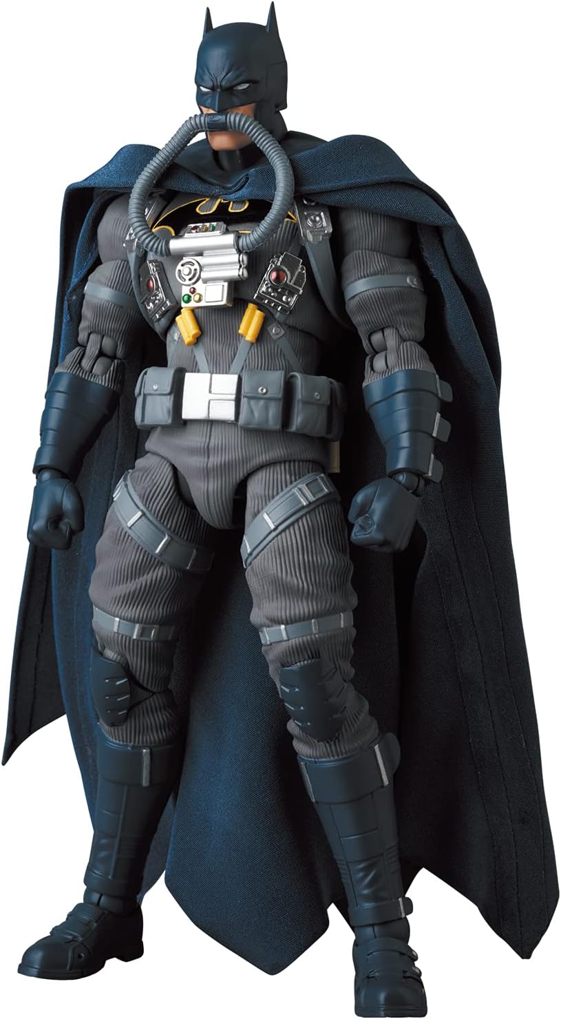Mafex Stealth Jumper Batman