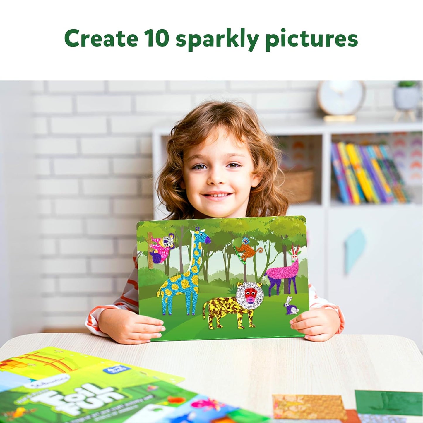 Skillmatics Foil Fun World of Animals
