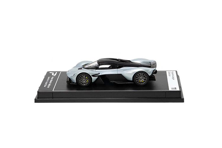 PosterCars Aston Martin Valkyrie (Skyfall Silver)