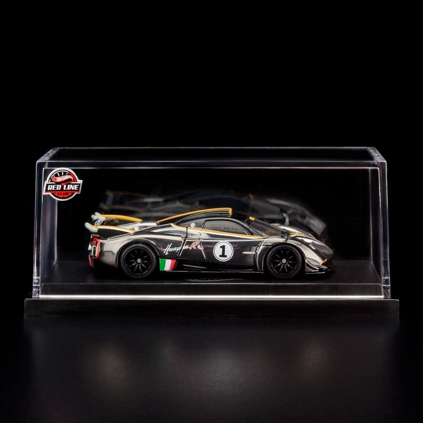 Hot Wheels '21 Pagani Huayra R Red Line Club Exclusive With Acrylic Case