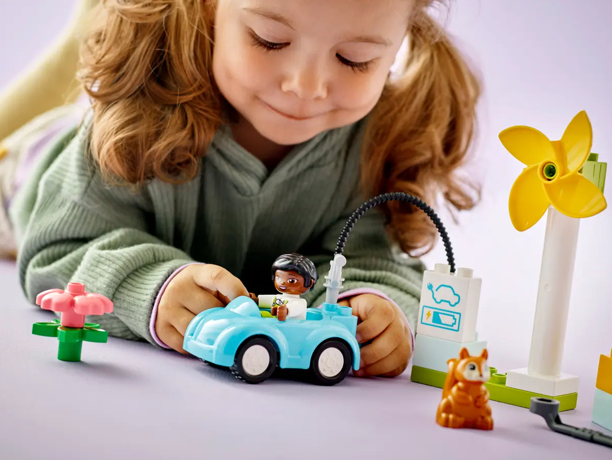 Lego Duplo #10985 Wind Turbine and Electric Car