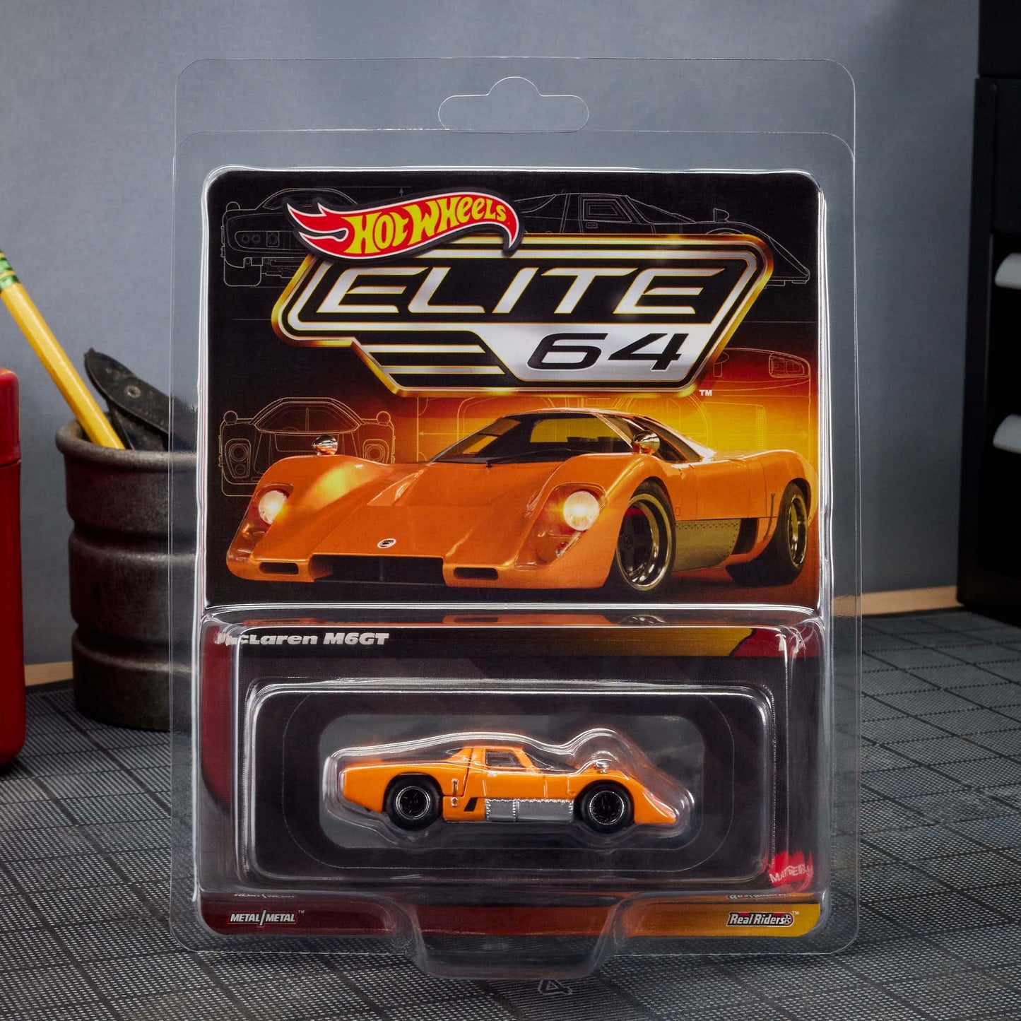 Hot Wheels Elite 64 McLaren M6GT With Card Protector