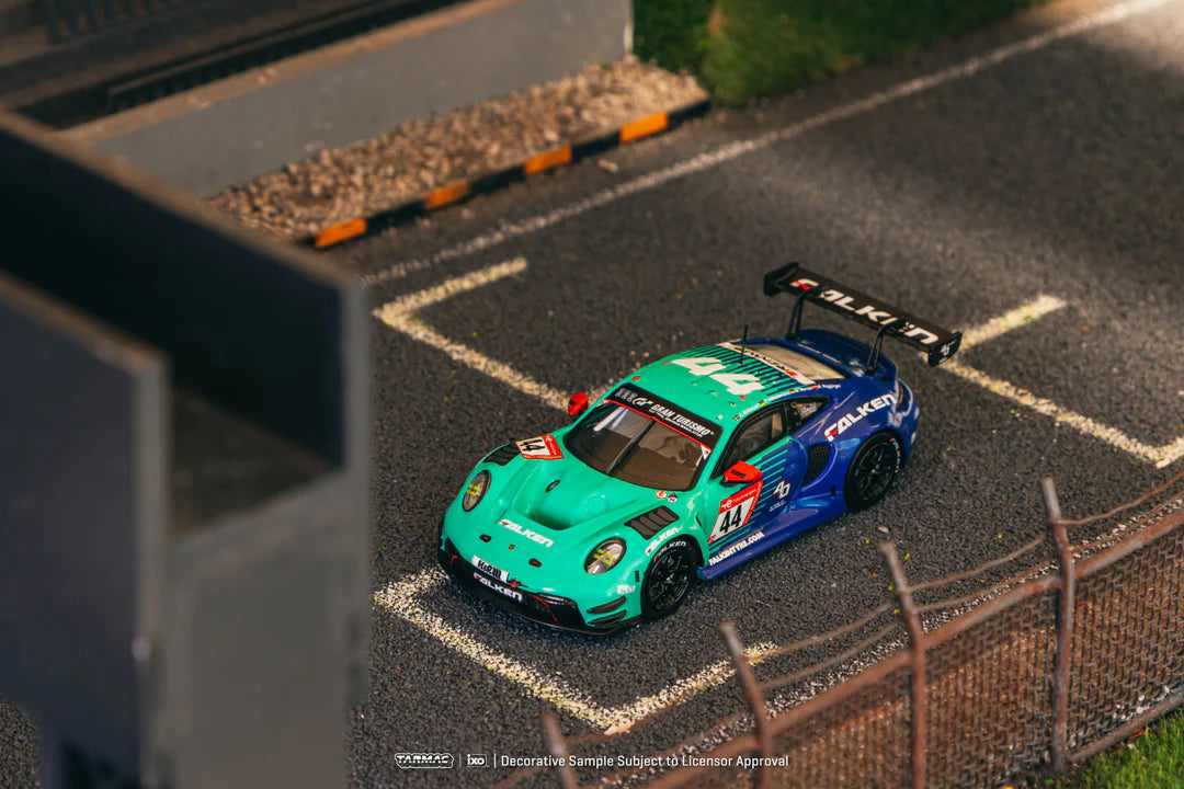 Tarmac 1/64 Porsche 911 GT3 R Nurburgring 24H 2023 With Acrylic Case