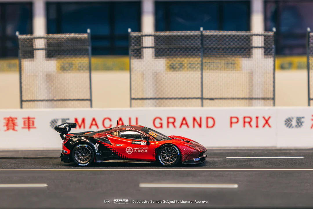 Tarmac 1/64 Ferrari 488 GT3 Macau GT Cup 2022 With Acrylic Case