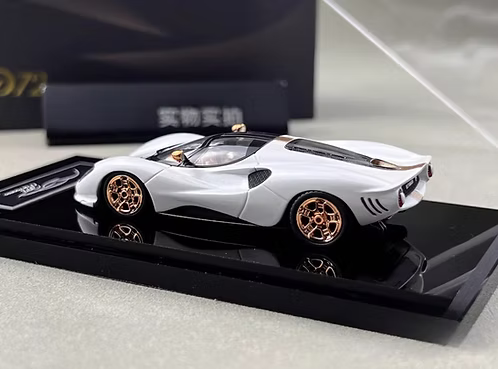 Mirage 1/64 P72 De Tomaso With Acrylic Case