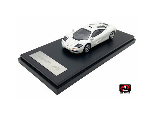LCD Models 1/64 McLaren F1 White With Acrylic Case