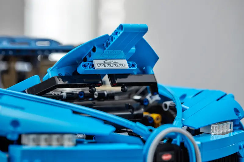 Lego Technic Bugatti Chiron #42083