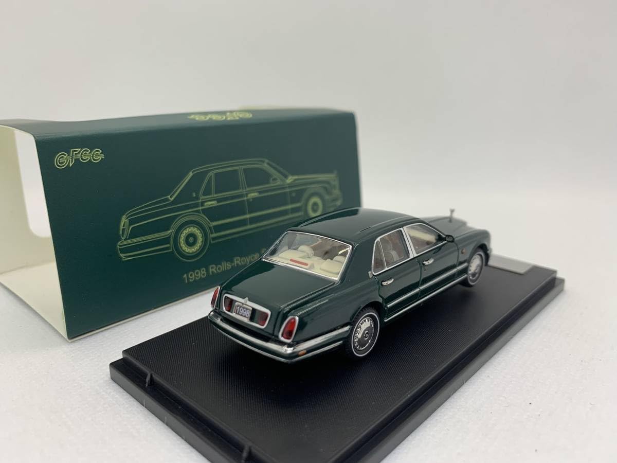 GFCC 1/64 1998 Rolls-Royce Silver Seraph With Acrylic Case