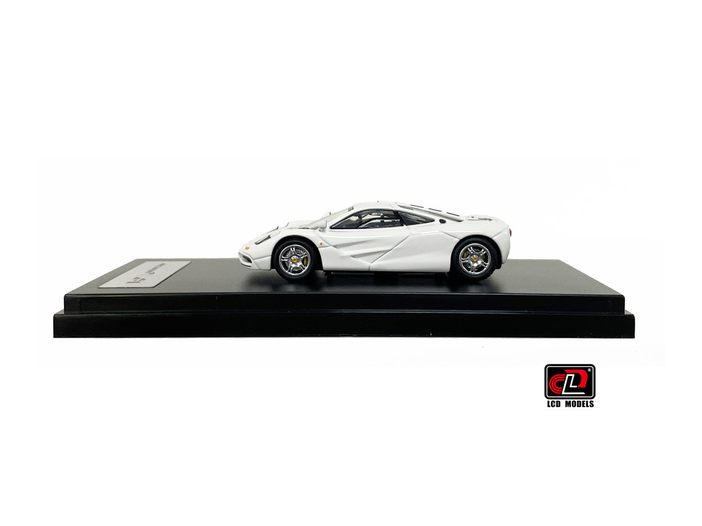 LCD Models 1/64 McLaren F1 White With Acrylic Case
