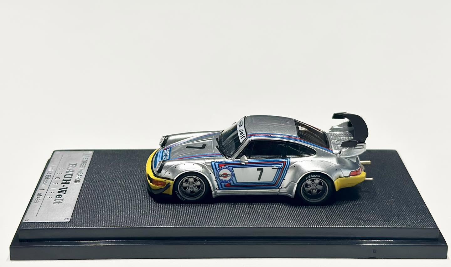 Street Warrior 1/64 Porsche RWB 964 "Martini Livery" Limited Edition 1 Of 499 Units With Acrylic Case