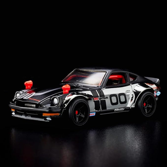 Hot Wheels Custom '72 Datsun 240Z Red Line Club Exclusive With Acrylic Case