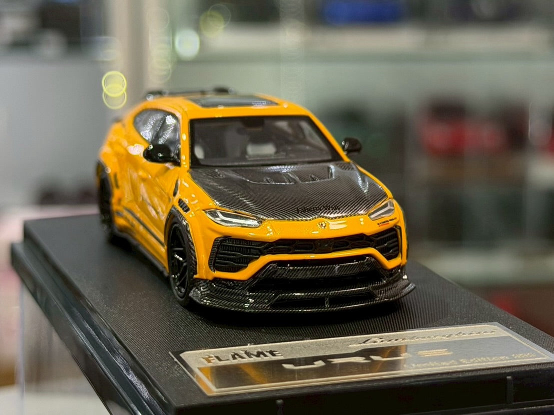 Flame Model Resin 1/64 LBWK Wide Body Lamborghini Urus Limited Edition 999 Units With Acrylic Case