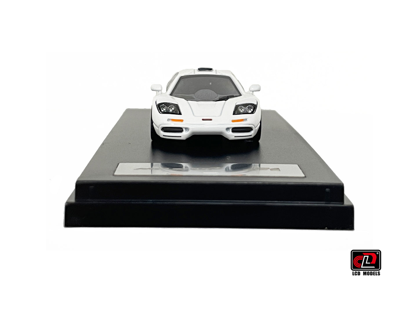 LCD Models 1/64 McLaren F1 White With Acrylic Case