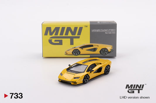 Mini GT Lamborghini Countach LPI 800-4