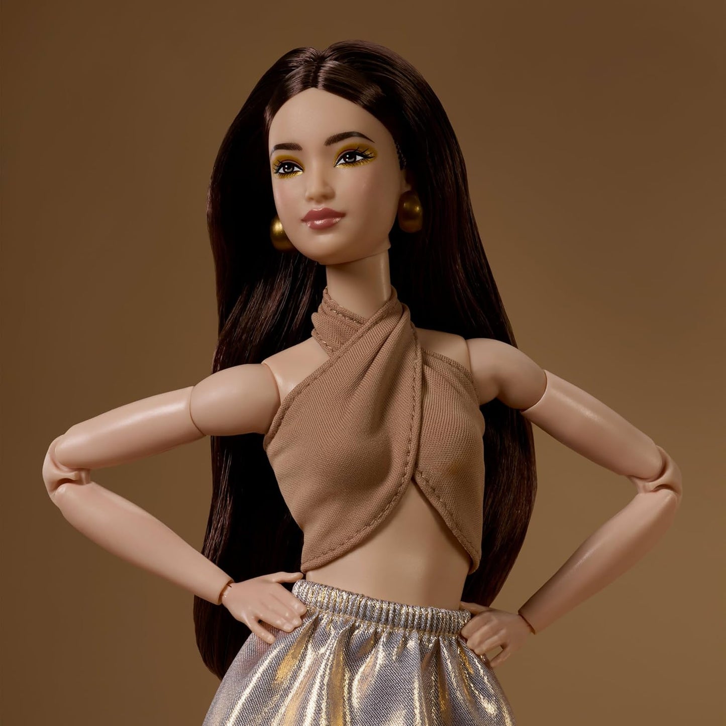 Barbie Signature Barbie Basics Doll Model 06 JJX25