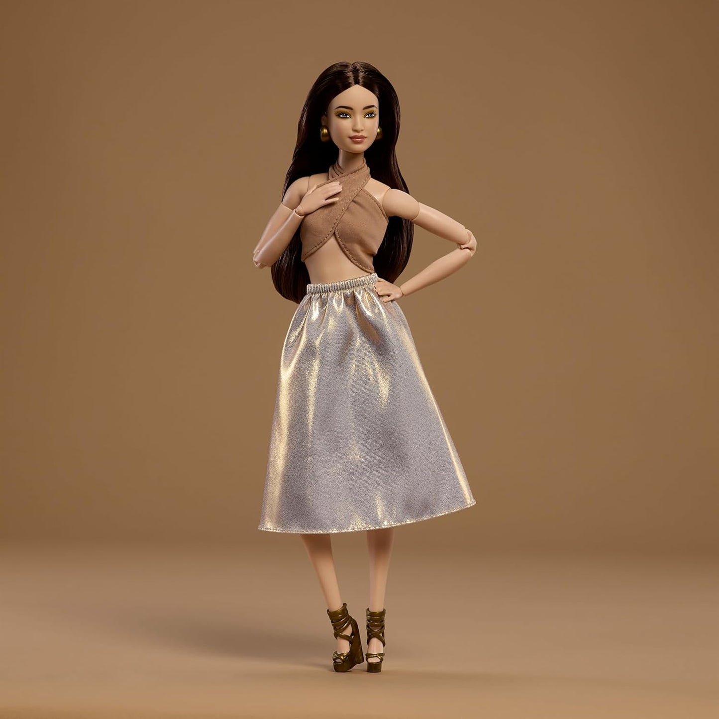 Barbie Signature Barbie Basics Doll Model 06 JJX25