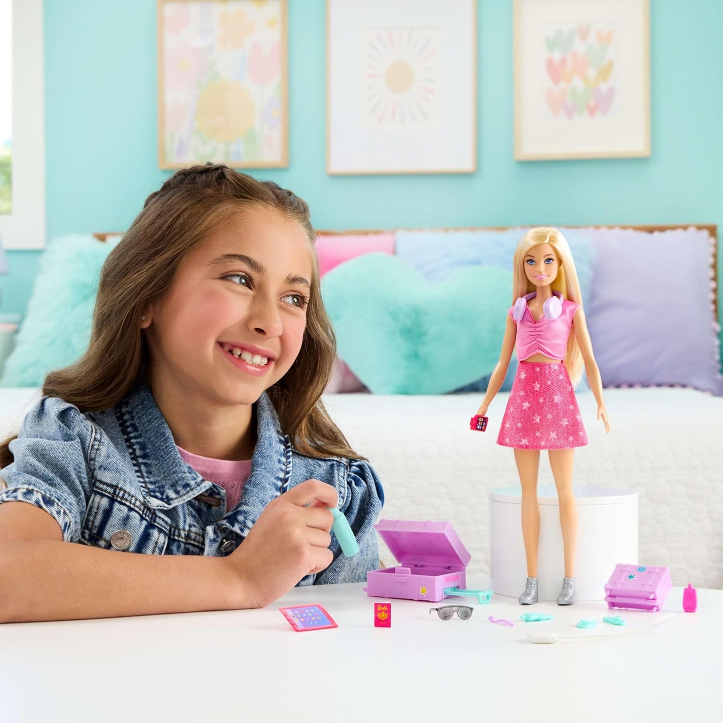 Barbie Family & Friends Doll & Accessories JMJ47