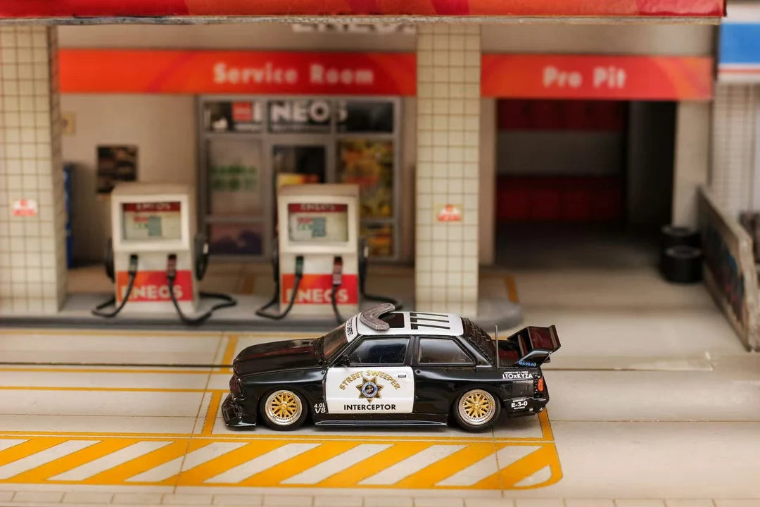 Street Weapon 1/64 BMW E30 M3 LTO Limited Edition 1 Of 499 With Acrylic Case