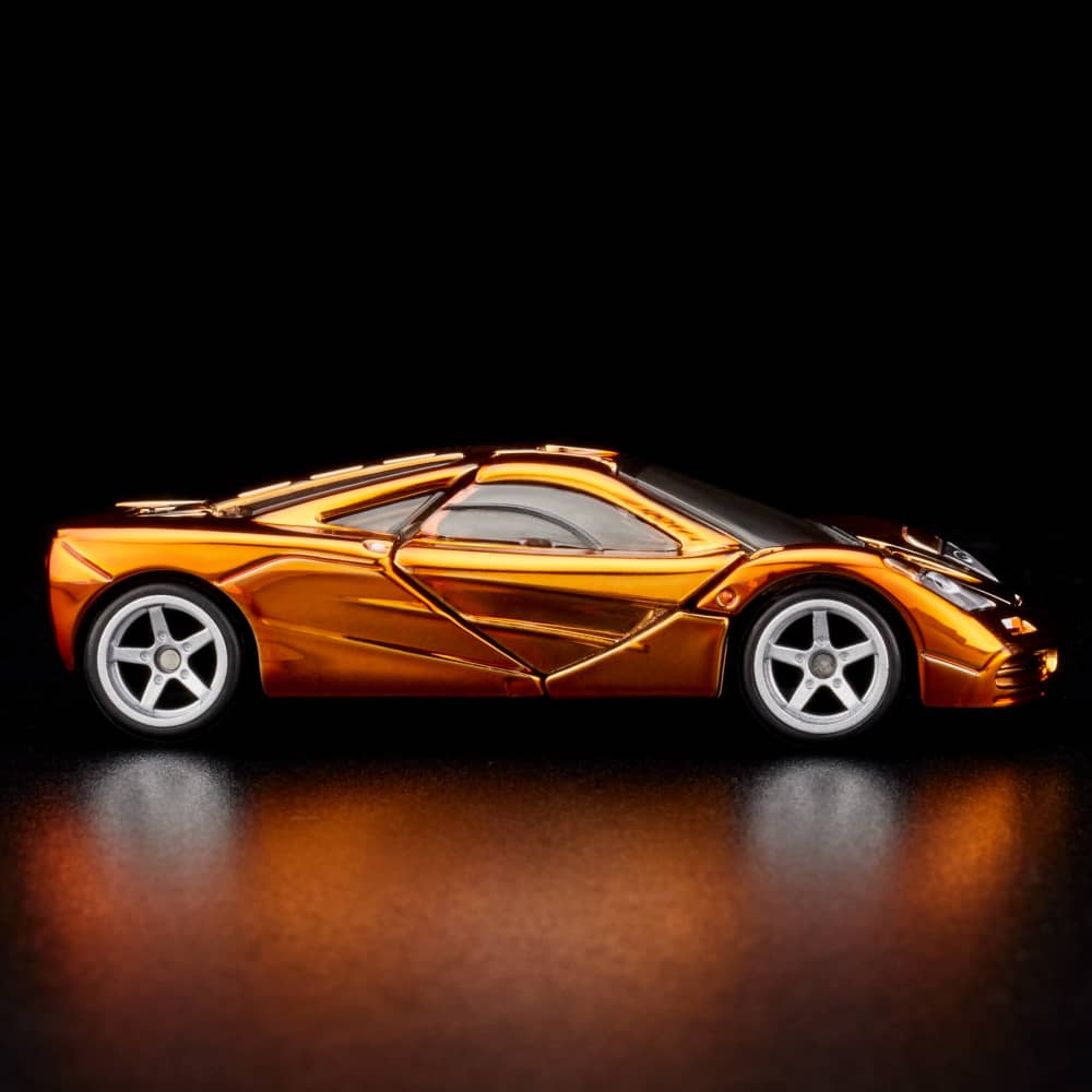 Hot Wheels McLaren F1 Red Line Club Exclusive With Acrylic Case