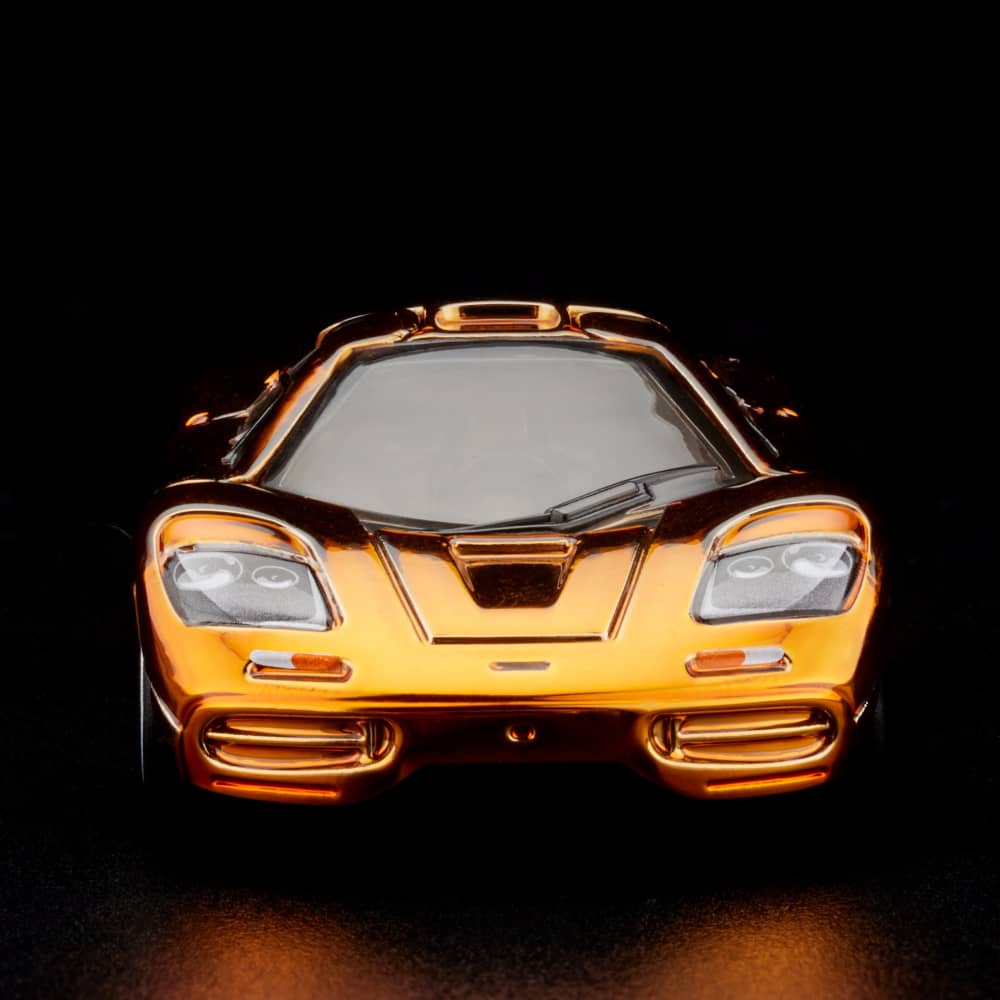 Hot Wheels McLaren F1 Red Line Club Exclusive With Acrylic Case