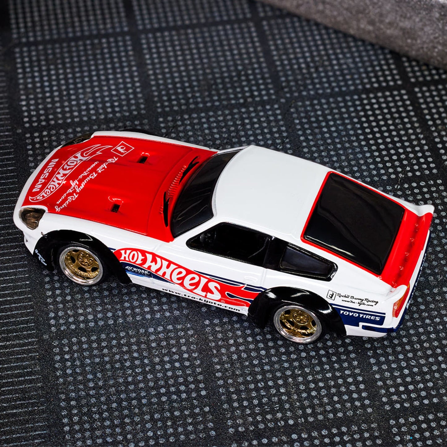 Hot Wheels Elite 64 Pandem Datsun 280ZX With Card Protector