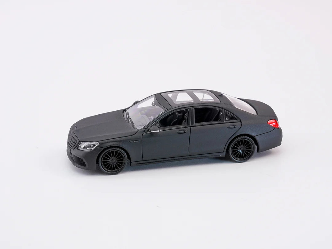 King Model 1/64 Mercedes-Benz S65 AMG-W222 Limited Edition 298/999 With Acrylic Case