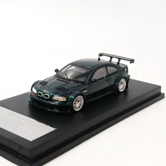 MJ Model 1/64 BMW M3 GTR E46 "British Green" With Acrylic Case