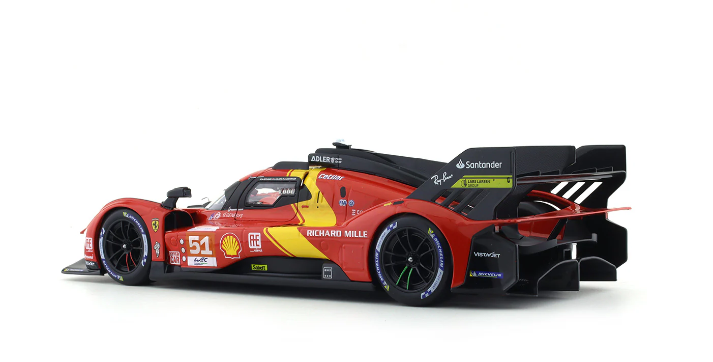 Bburago 1/18 Ferrari 499P #51 24hrs Le Mans Winner With Acrylic Case