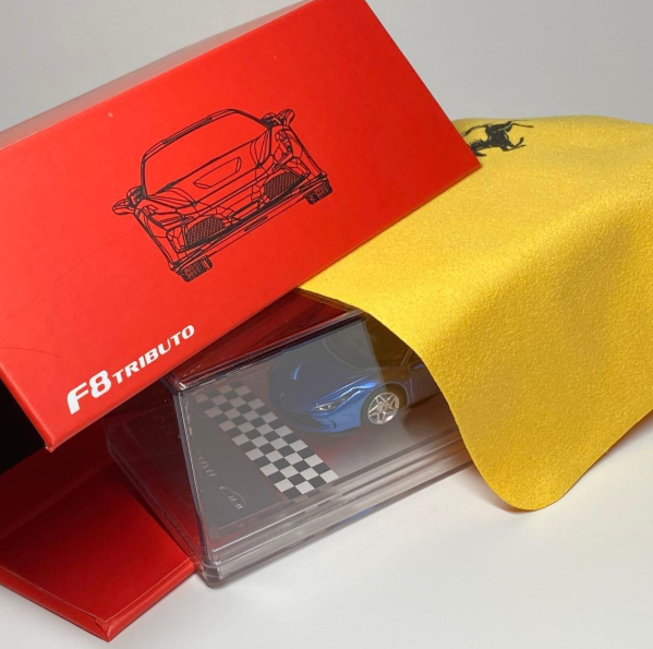 XF- Model 1/64 Ferrari F8 Tributo