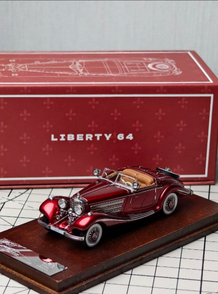 Liberty 64 1/64 Mercedes-Benz 500K (W29) With Acrylic Case