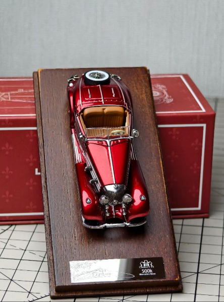 Liberty 64 1/64 Mercedes-Benz 500K (W29) With Acrylic Case