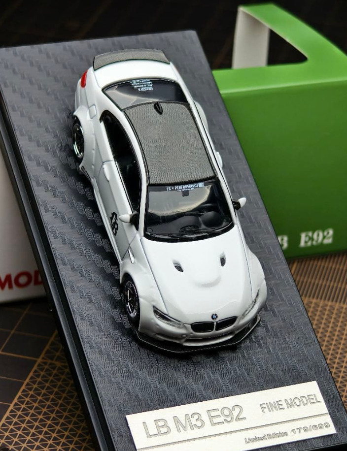 Fine Model 1/64 LB BMW M3 E92 Limited Edition 260/699 With Acrylic Case