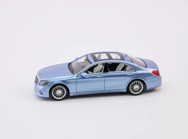 King Model 1/64 Mercedes-Benz S65 AMG W222 Limited Edition 361/999 With Acrylic Case