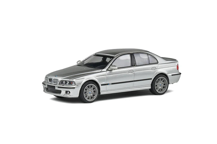 Solido 1:43 BMW E39 M5 2003 5.0 V8 32V Titanium Silver With Acrylic Case