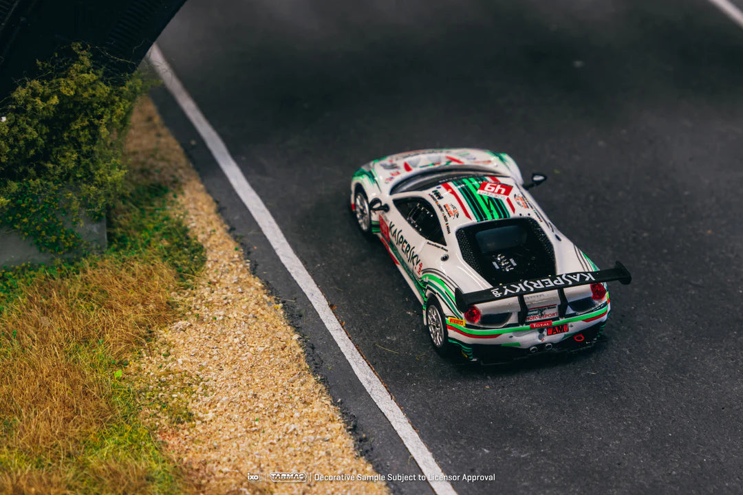 Tarmac Works 1/64 Ferrari 458 Italia GT3 24h Of Spa 2016 With Acrylic Case