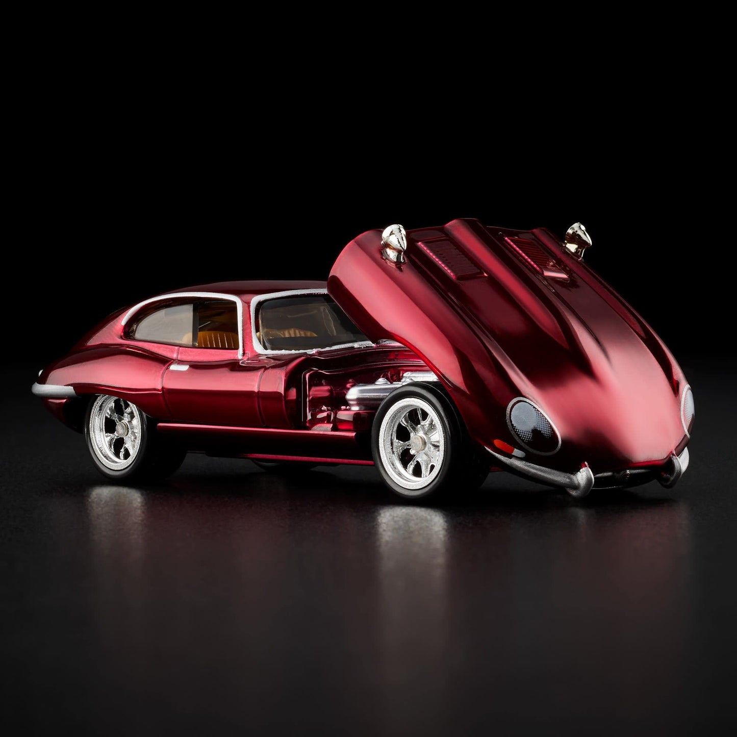 Hot Wheels 1964 Jaguar E-Type Red Line Club Exclusive With Acrylic Case