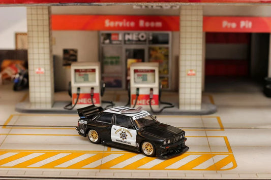 Street Weapon 1/64 BMW E30 M3 LTO Limited Edition 1 Of 499 With Acrylic Case