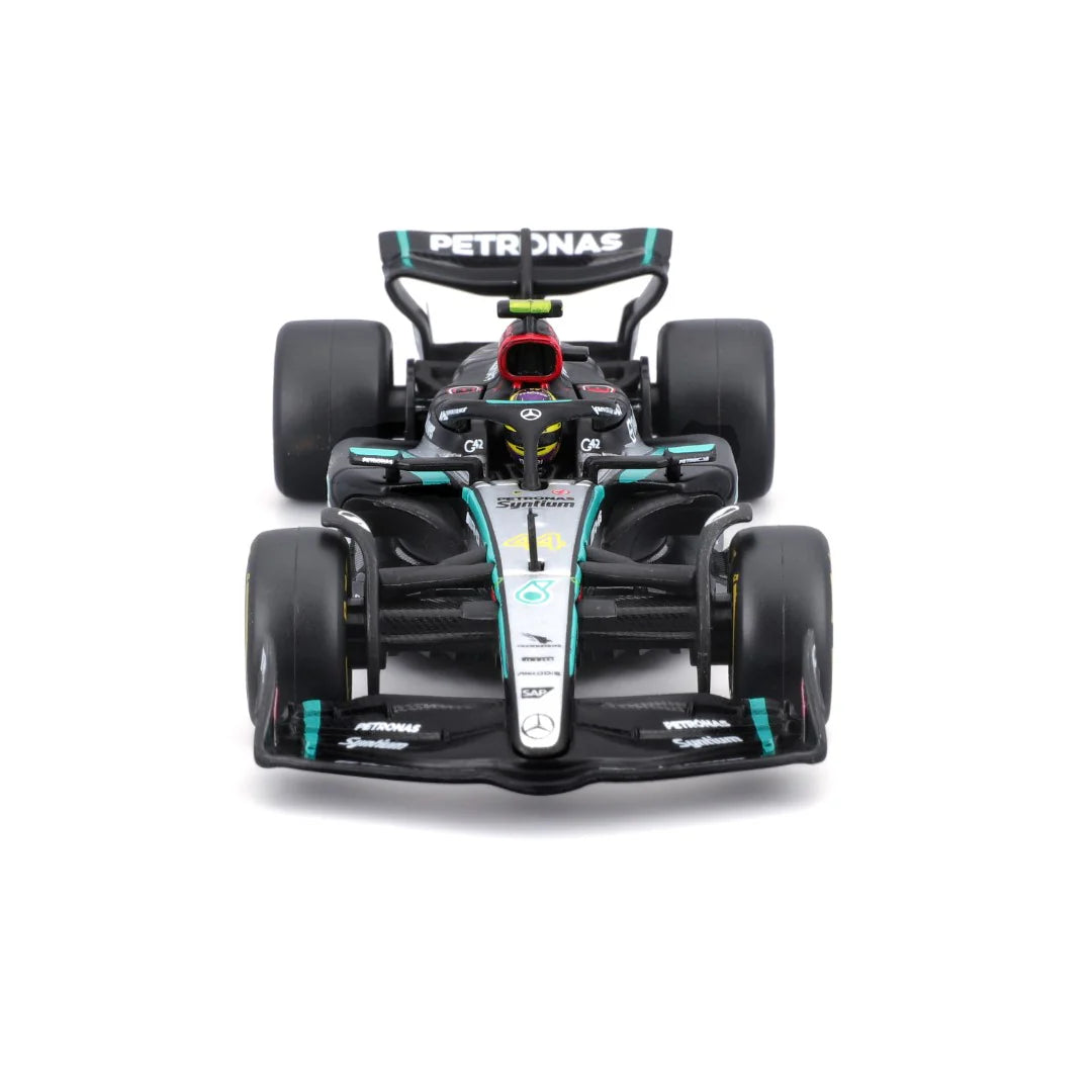 Bburago 1/43 Mecedes-AMG F1 W15 E Performance - Lewis Hamilton