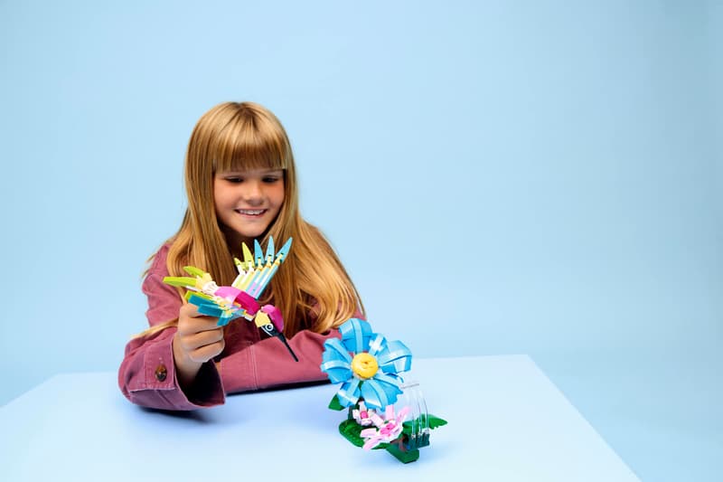 Lego Creator Colorful Hummingbird #31384