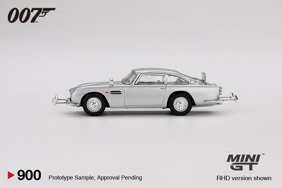 Mini GT Aston Martin DB5 James Bond Edition "Goldfinger" Japanese Edition Blister Pack