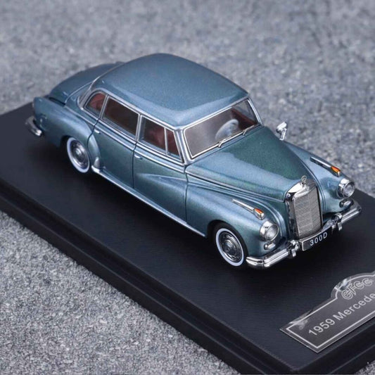 GFCC 1/64 Mercedes-Benz 300D