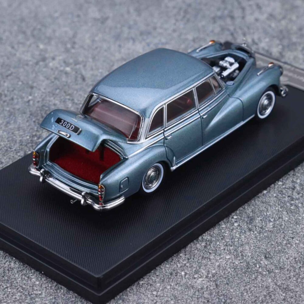 GFCC 1/64 Mercedes-Benz 300D