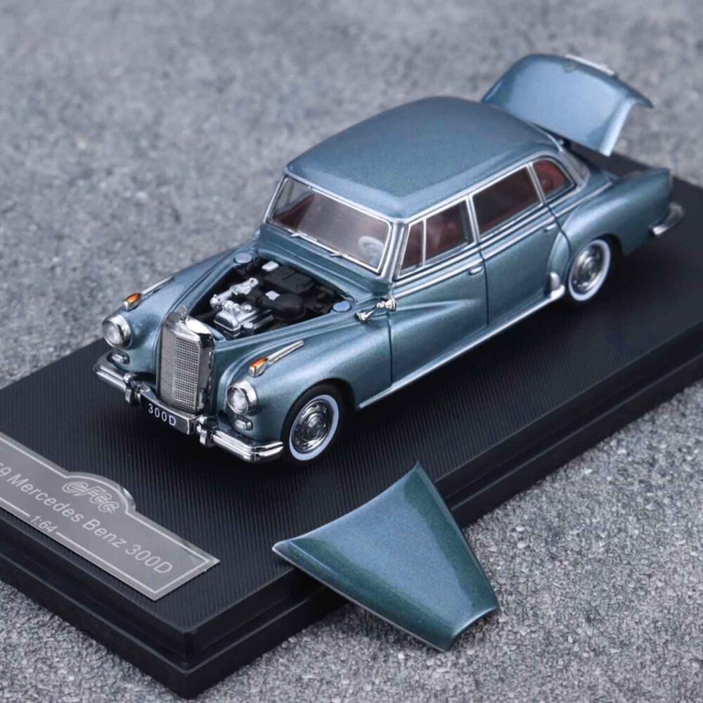GFCC 1/64 Mercedes-Benz 300D
