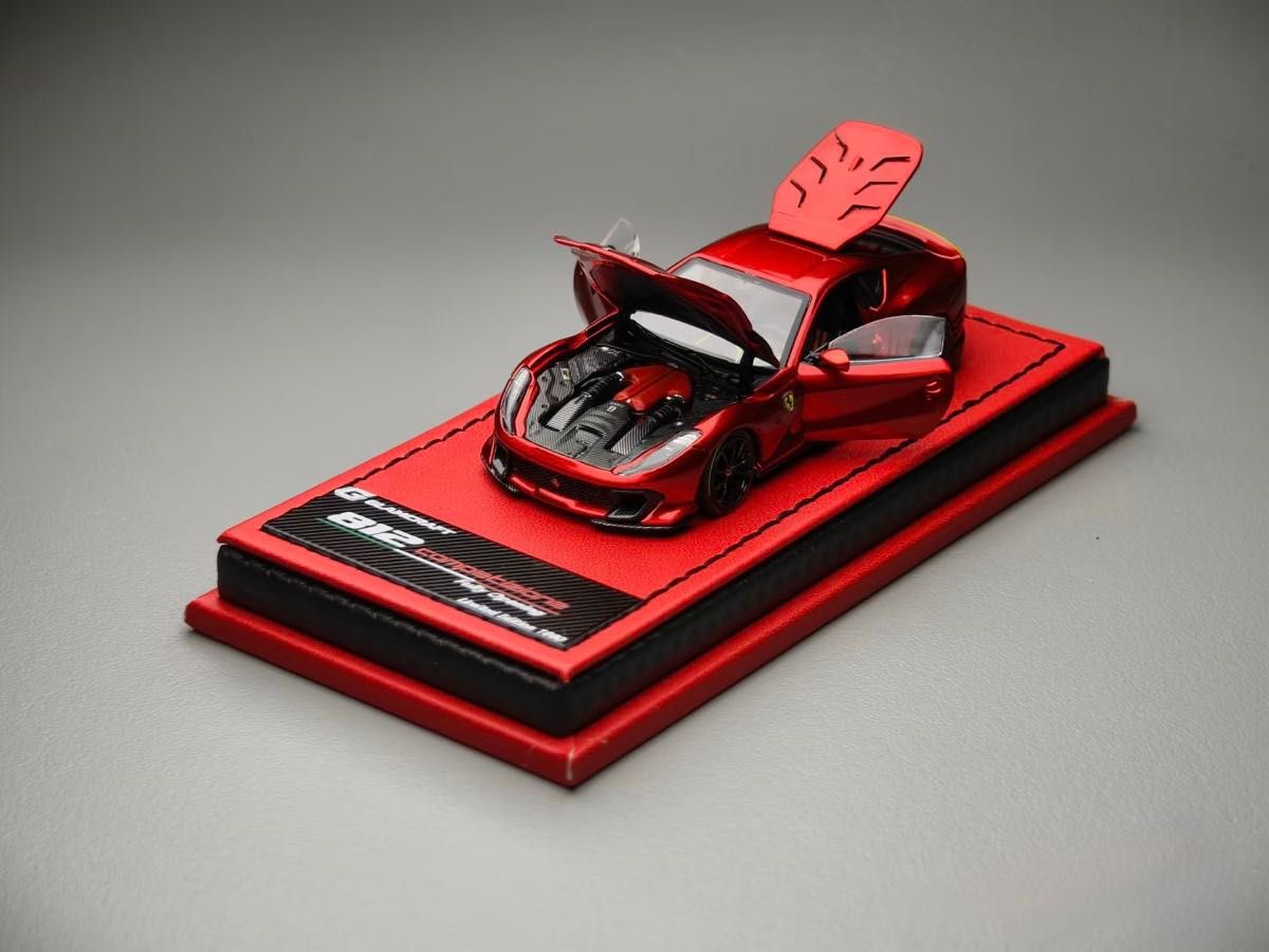 Glamcraft 1/64 Ferrari 812 Competizione Fully Openable Parts Limited Edition 1 Of 1000 Units With Acrylic Case & Polishing Cloth