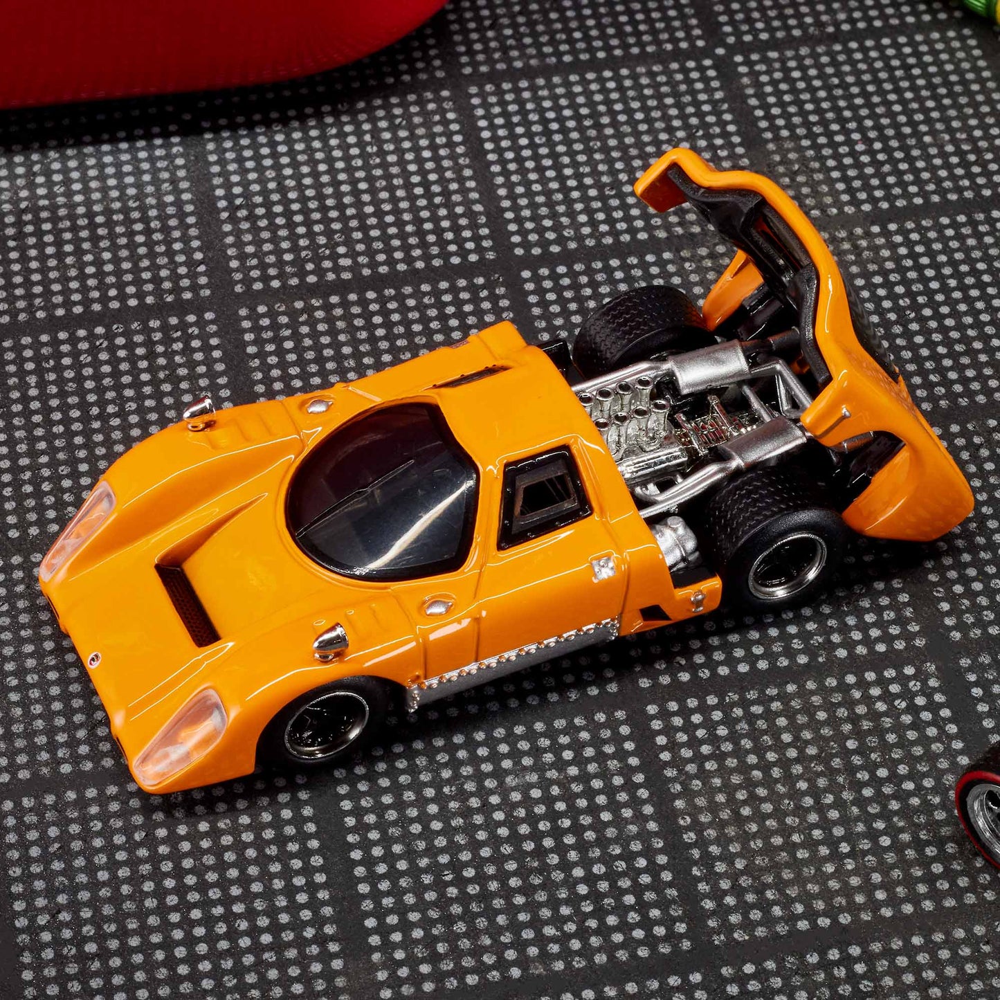 Hot Wheels Elite 64 McLaren M6GT With Card Protector