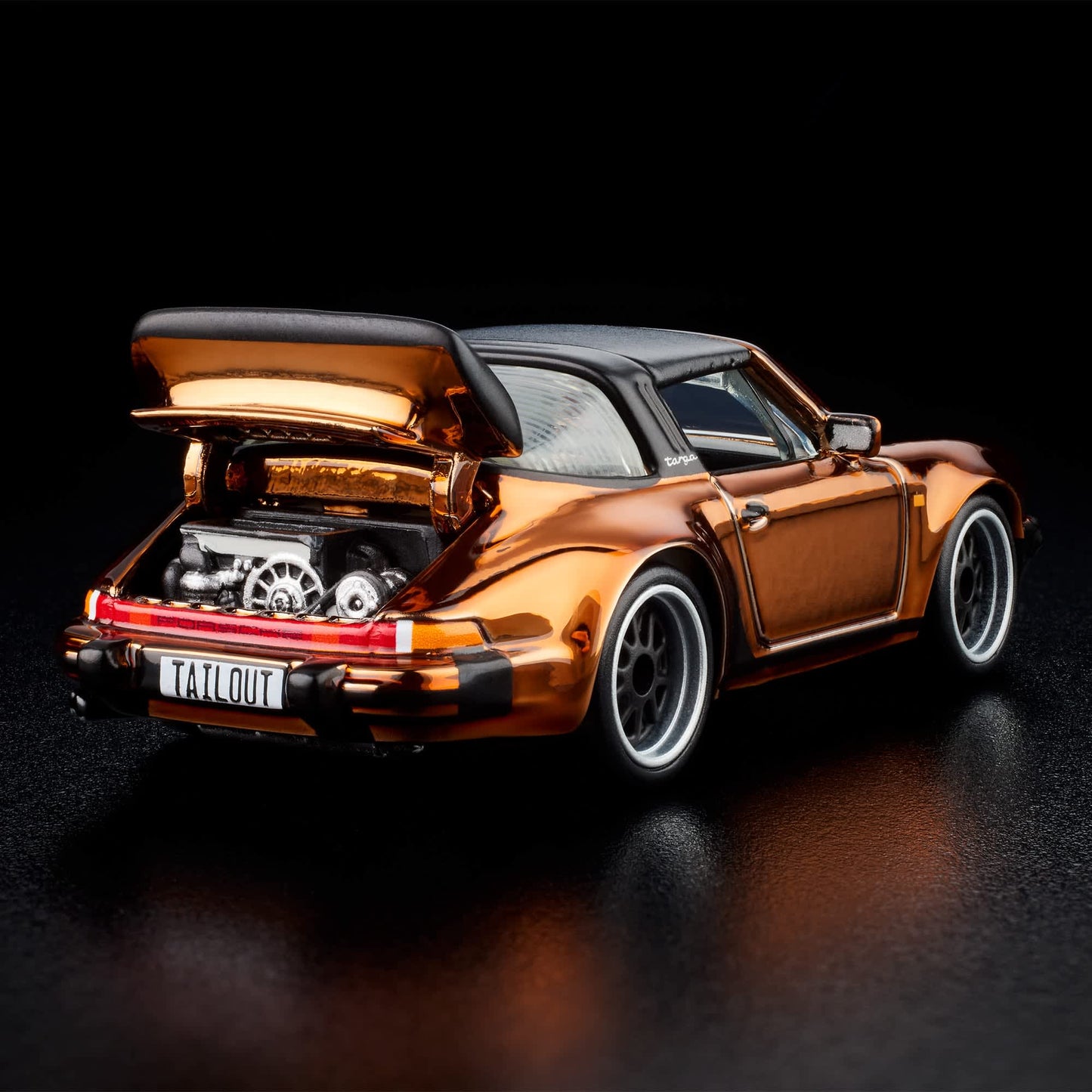 Hot Wheels Porsche 911 Turbo 3.3 Targa Red Line Club Exclusive With Acrylic Case