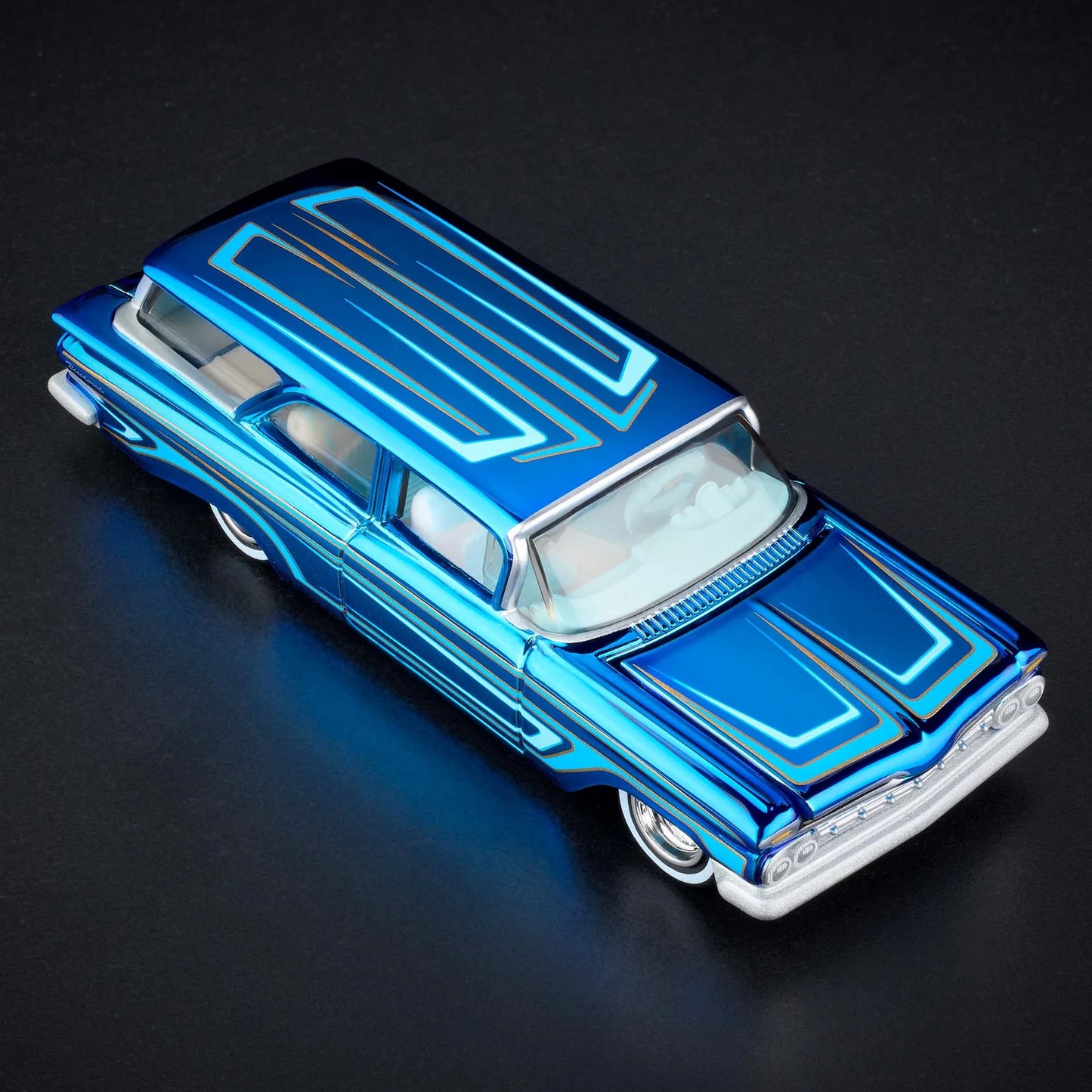 Hot Wheels 1959 Chevrolet Brookwood Red Line Club Exclusive With Acrylic Case